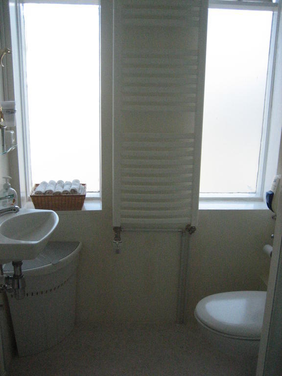 Guesthouse Solgardar Akureyri Buitenkant foto