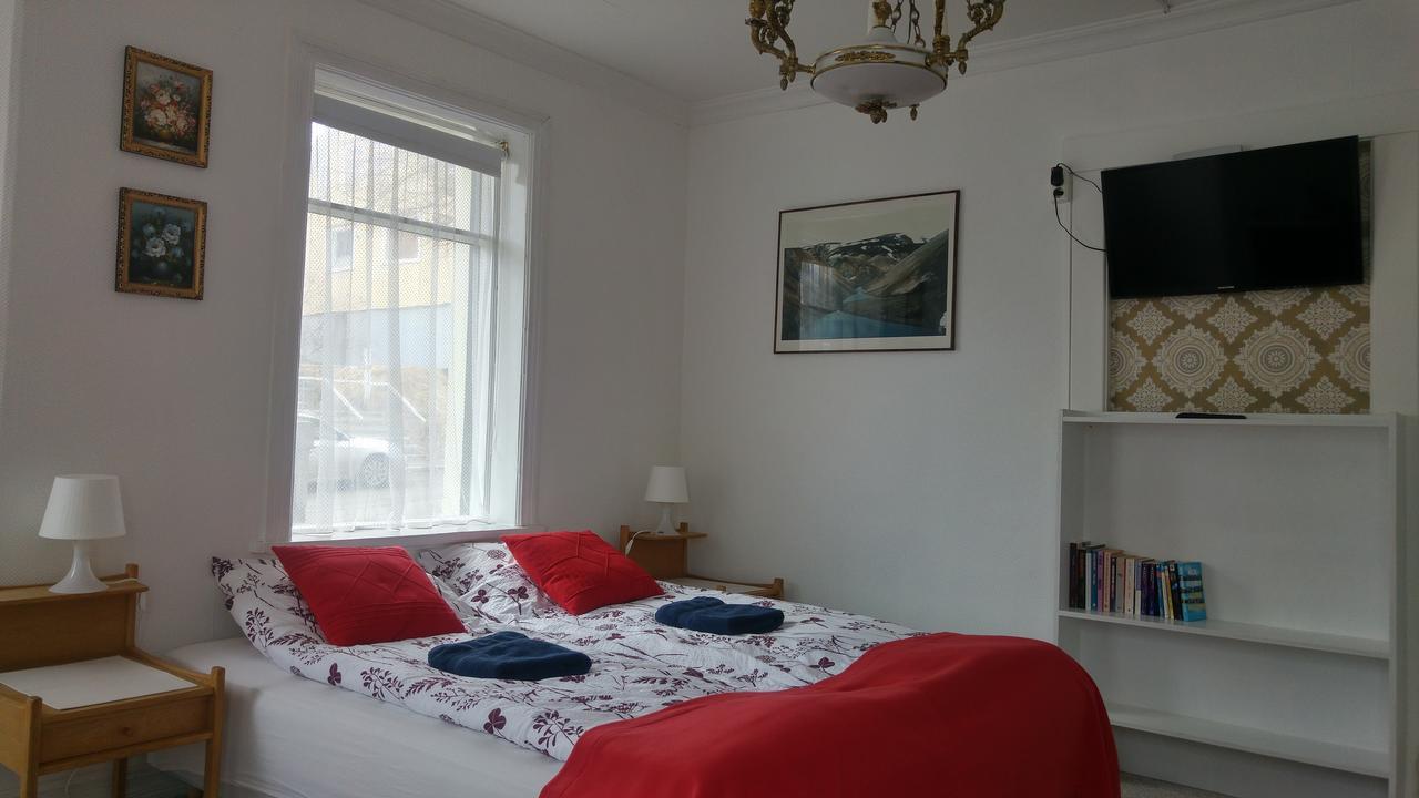 Guesthouse Solgardar Akureyri Buitenkant foto